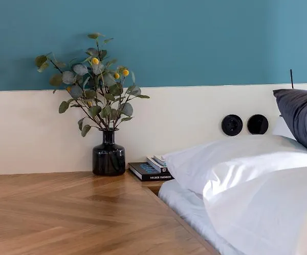 Hm - Infante Riverside K Порту